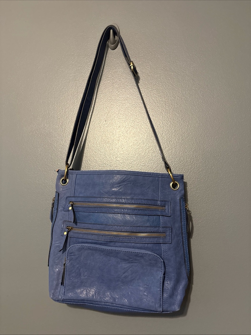 Bueno Blue Leather Crossbody Bag with Gold-Tone Hardware